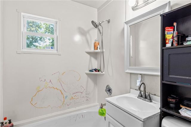 125 Median CIR, Portsmouth, VA 23701