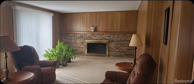 1014 Birchwood Drive, Flushing, MI 48433