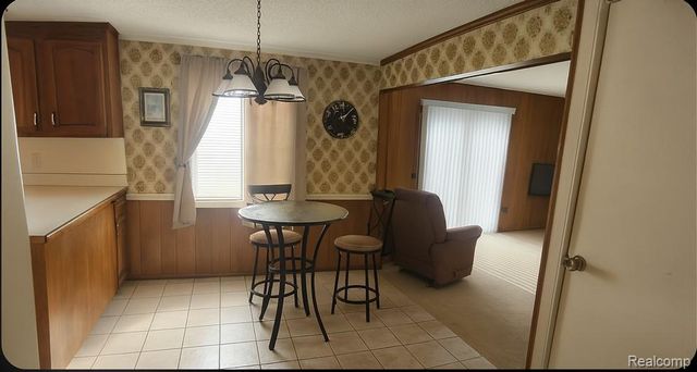 1014 Birchwood Drive, Flushing, MI 48433