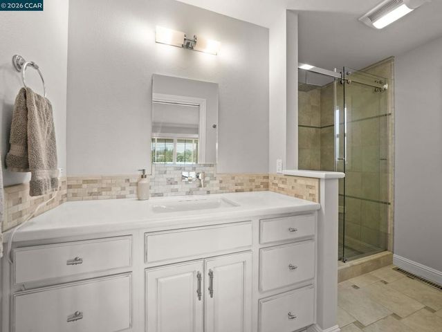 5900 High St, Clayton, CA 94517