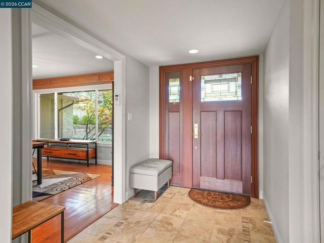 5900 High St, Clayton, CA 94517