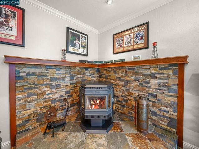 5900 High St, Clayton, CA 94517