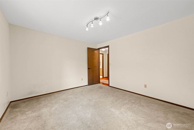 7925 Mullen Road SE, Olympia, WA 98503