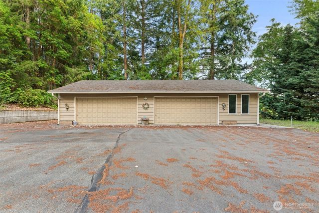 7925 Mullen Road SE, Olympia, WA 98503