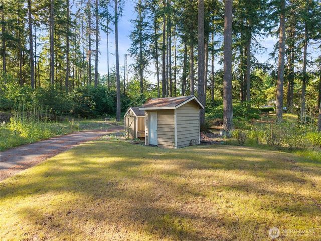 7925 Mullen Road SE, Olympia, WA 98503