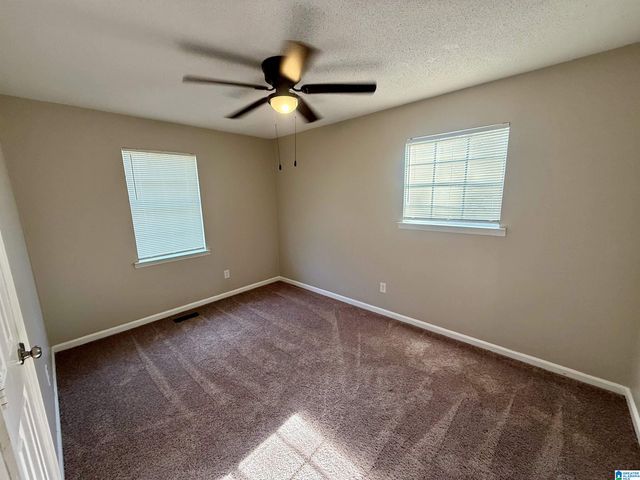 400 S HIGHLAND DRIVE, Warrior, AL 35180