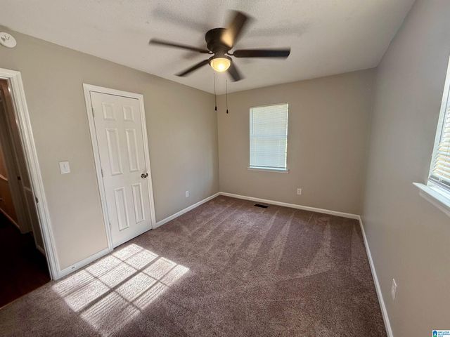 400 S HIGHLAND DRIVE, Warrior, AL 35180