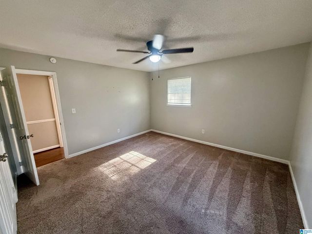 400 S HIGHLAND DRIVE, Warrior, AL 35180