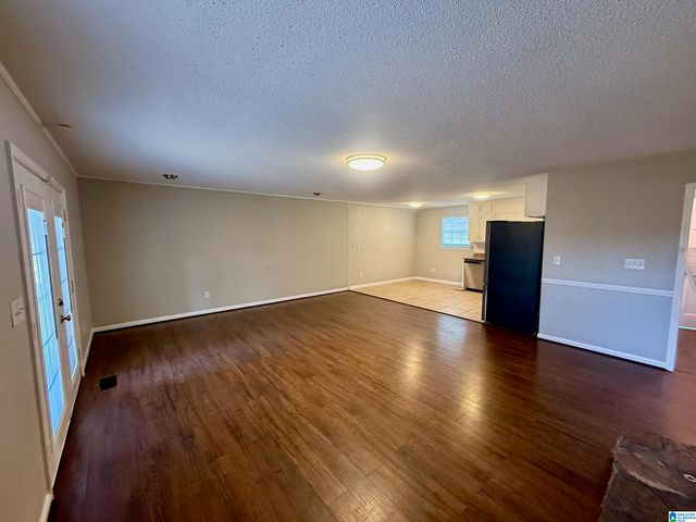 400 S HIGHLAND DRIVE, Warrior, AL 35180