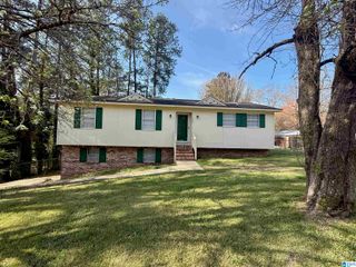 400 S HIGHLAND DRIVE, Warrior, AL 35180