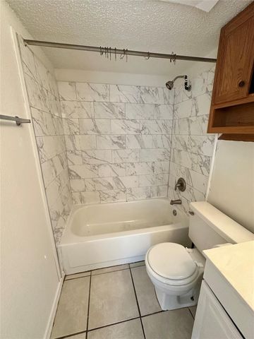 4322 Gillis ST 206, Austin, TX 78745