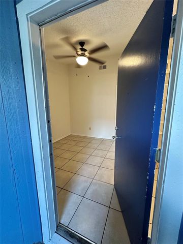 4322 Gillis ST 206, Austin, TX 78745
