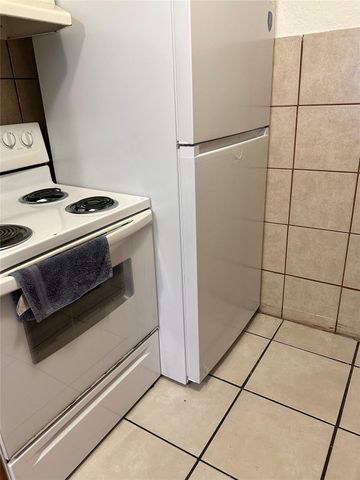 4322 Gillis ST 206, Austin, TX 78745