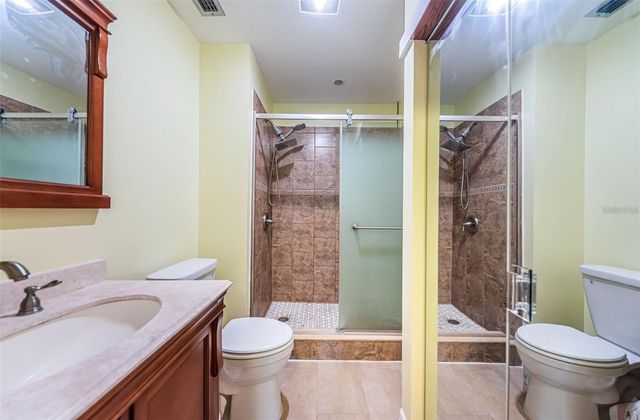 2117 LAKEWOOD CLUB DRIVE S 7K, St Petersburg, FL 33712