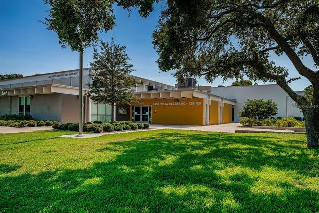 2117 LAKEWOOD CLUB DRIVE S 7K, St Petersburg, FL 33712