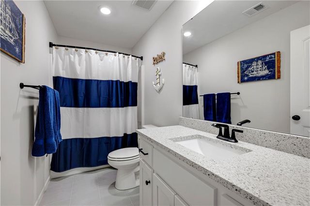 6613 NW 106th Street, Kansas City, MO 64154