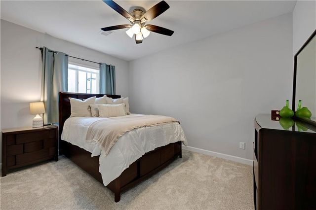 6613 NW 106th Street, Kansas City, MO 64154