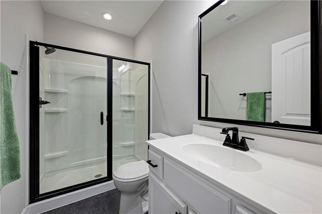 6613 NW 106th Street, Kansas City, MO 64154