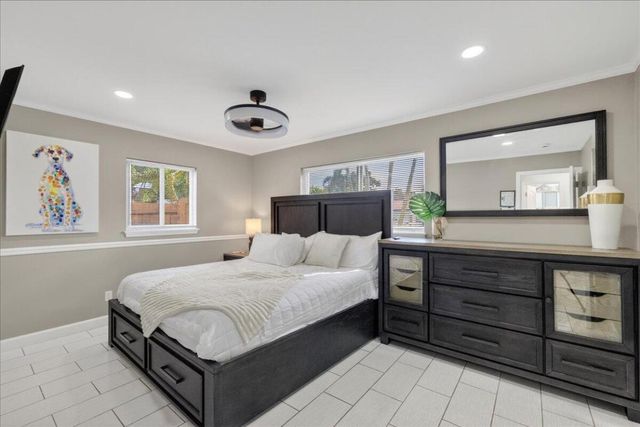 721 NW 36th Street, Oakland Park, FL 33309