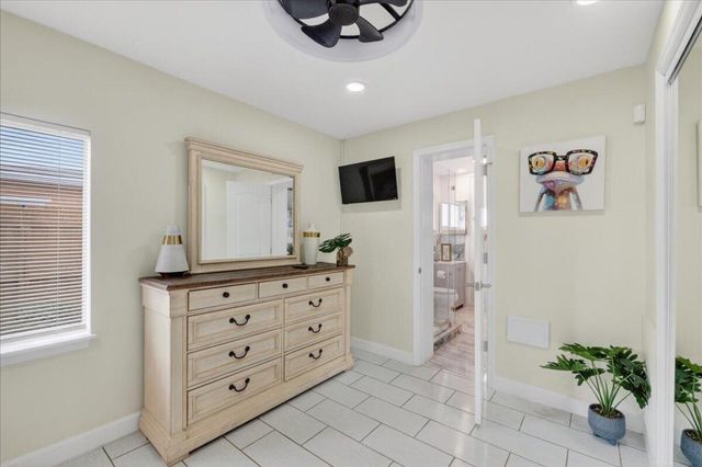 721 NW 36th Street, Oakland Park, FL 33309