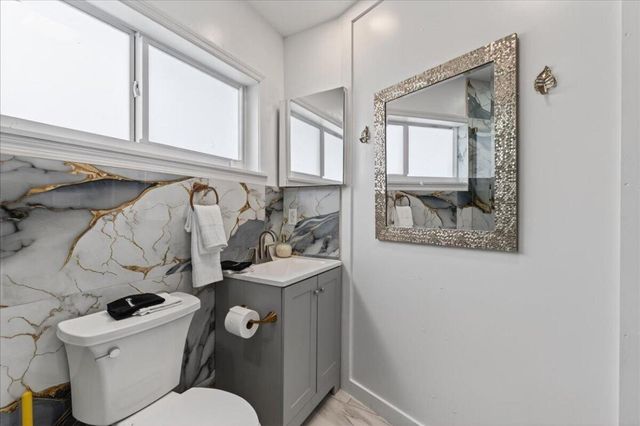 721 NW 36th Street, Oakland Park, FL 33309