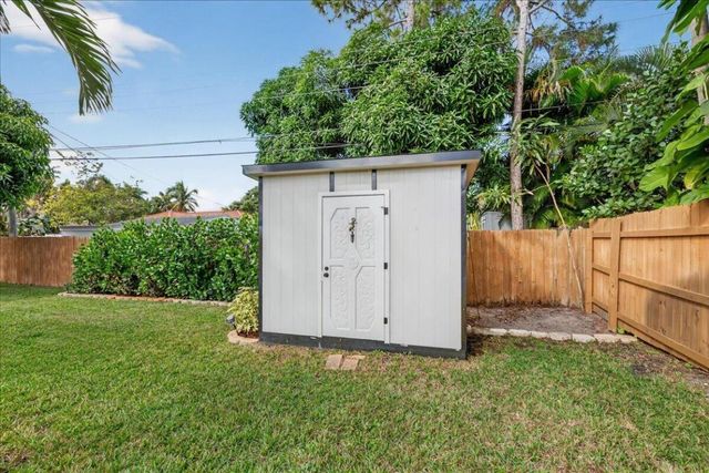 721 NW 36th Street, Oakland Park, FL 33309