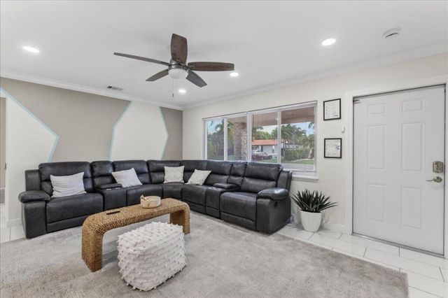 721 NW 36th Street, Oakland Park, FL 33309