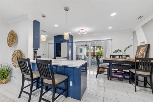 721 NW 36th Street, Oakland Park, FL 33309