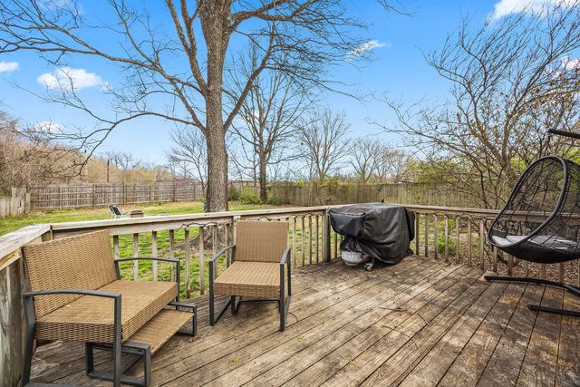 5588 E Country Ridge, Fayetteville, AR 72701