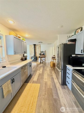 4 River Overlook Street, Omak, WA 98841