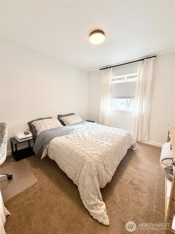 4 River Overlook Street, Omak, WA 98841