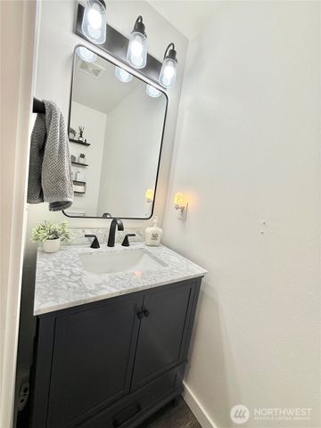 4 River Overlook Street, Omak, WA 98841