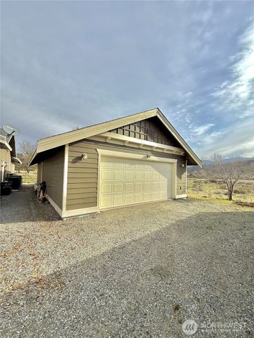 4 River Overlook Street, Omak, WA 98841