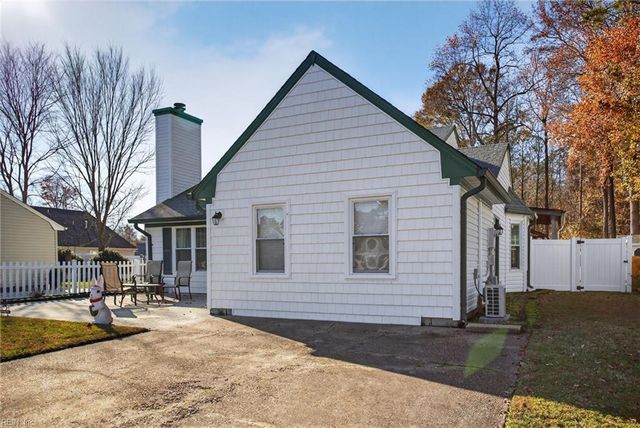 2009 Dry Creek CT, Virginia Beach, VA 23456