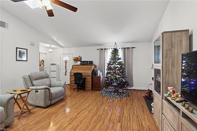 2009 Dry Creek CT, Virginia Beach, VA 23456