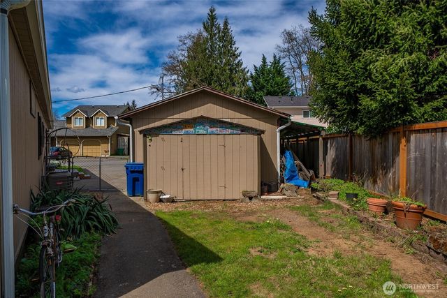 32508 Morgan Drive, Black Diamond, WA 98010