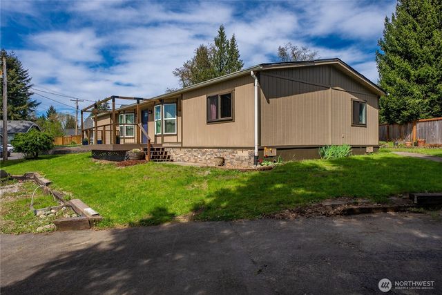 32508 Morgan Drive, Black Diamond, WA 98010
