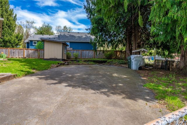 32508 Morgan Drive, Black Diamond, WA 98010