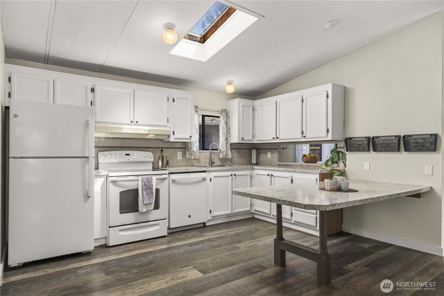 32508 Morgan Drive, Black Diamond, WA 98010