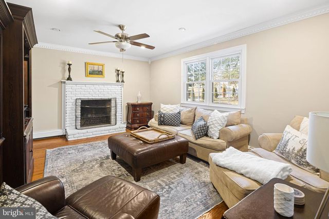 306 S PROVIDENCE RD, Wallingford, PA 19086