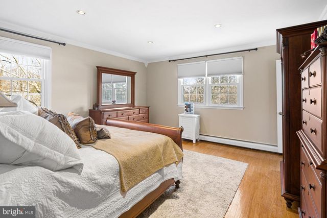 306 S PROVIDENCE RD, Wallingford, PA 19086