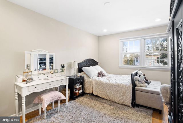 306 S PROVIDENCE RD, Wallingford, PA 19086