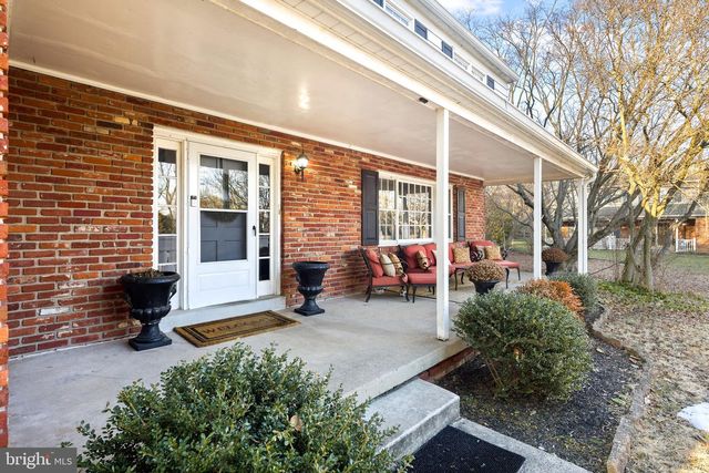 306 S PROVIDENCE RD, Wallingford, PA 19086