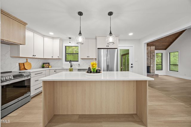 7820 Harbor Drive, Raleigh, NC 27615