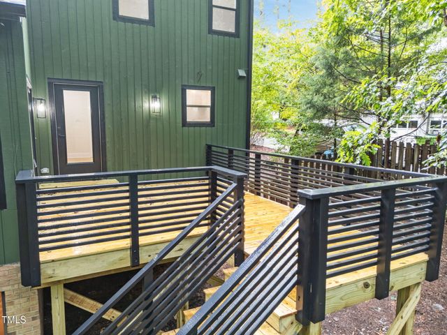 7820 Harbor Drive, Raleigh, NC 27615