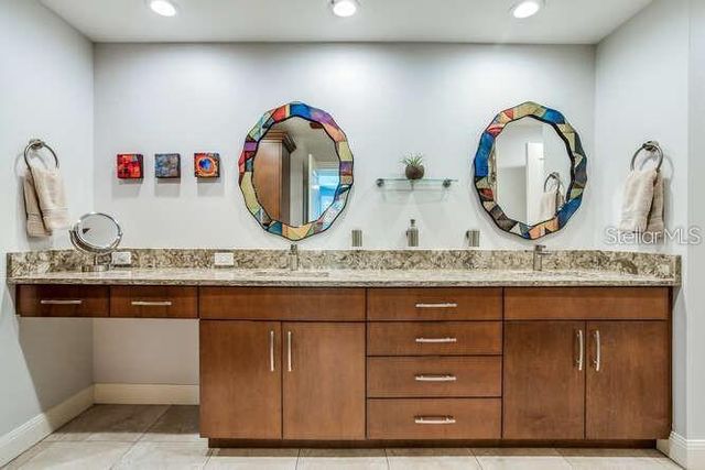 450 KNIGHTS RUN AVENUE 102, Tampa, FL 33602