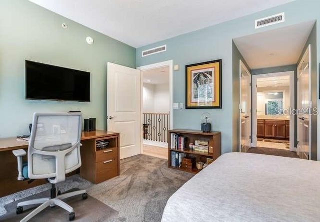 450 KNIGHTS RUN AVENUE 102, Tampa, FL 33602