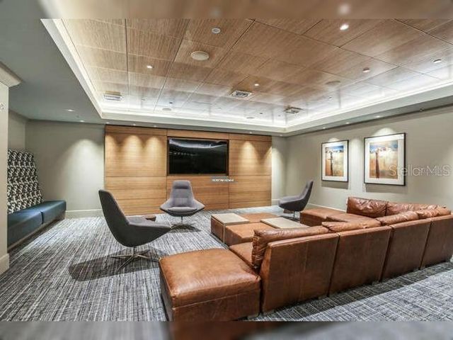 450 KNIGHTS RUN AVENUE 102, Tampa, FL 33602