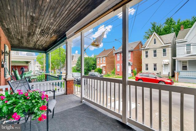 472 N EVANS ST, Pottstown, PA 19464