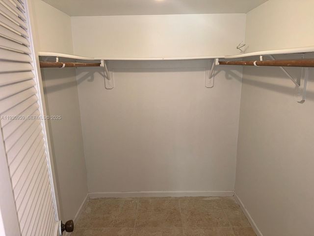 4525 W 20th Ave 118, Hialeah, FL 33012